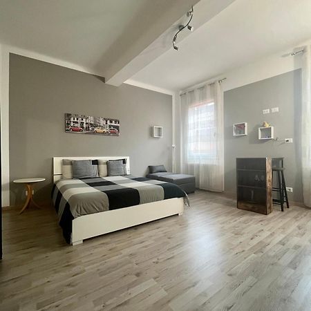 Home 2 Torri بولونيا المظهر الخارجي الصورة