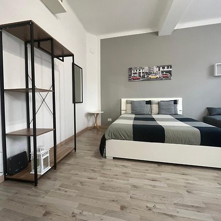 Home 2 Torri بولونيا المظهر الخارجي الصورة